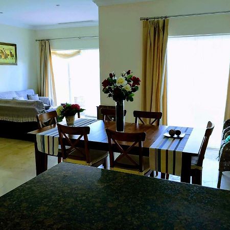 Fairway Gardens Villa อาร์กอส เดลา ฟรอนเตรา ภายนอก รูปภาพ
