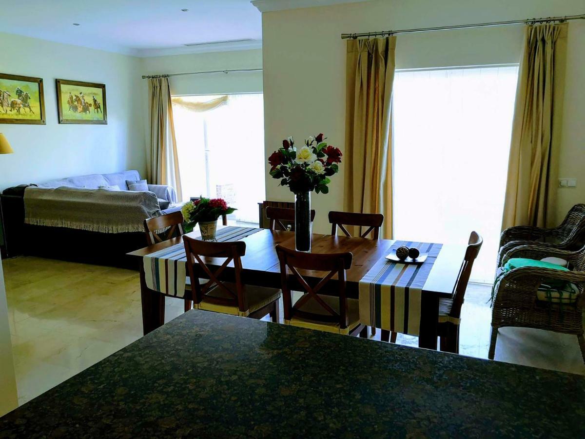 Fairway Gardens Villa อาร์กอส เดลา ฟรอนเตรา ภายนอก รูปภาพ